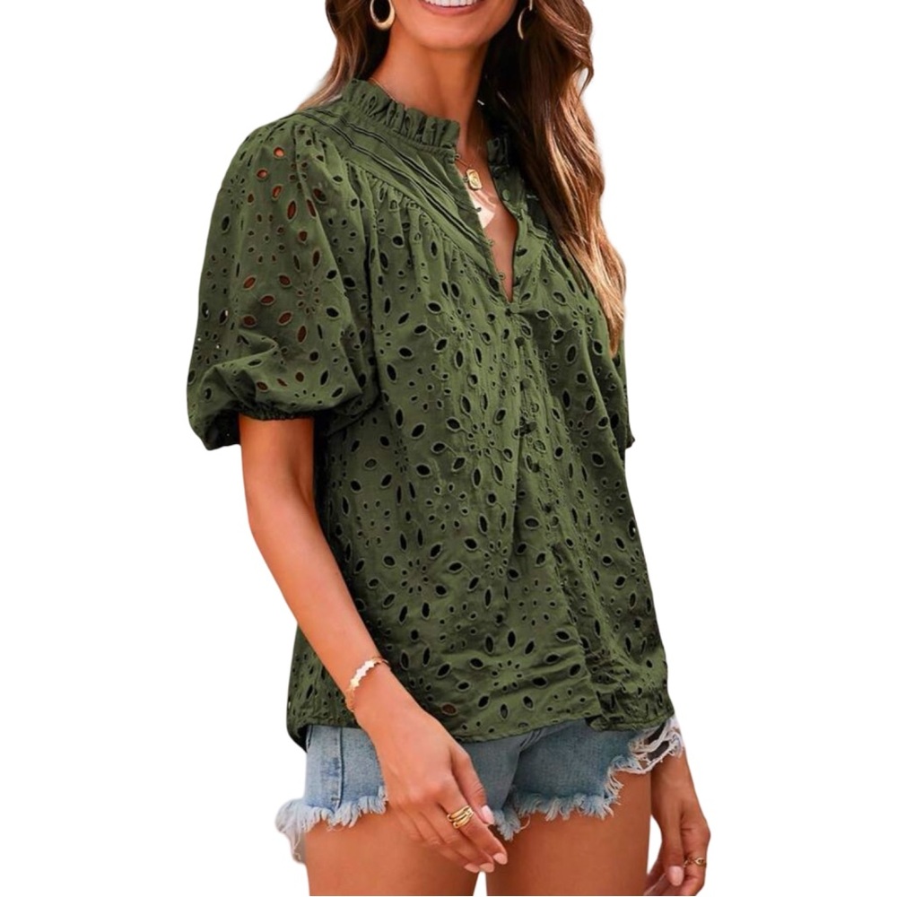 NWOT Pretty Garden Eyelet Blouse - Picture 3 of 11